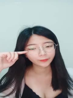 超重磅绝版资源！校花女神[一梦]早期下海珍贵录像~！✨✨✨--这颜值这身材这尺度，反差感极其强烈！_20220519_231400