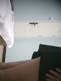 [乡村寻花]，按摩店重金勾搭，忽悠美人妻，褪去衣衫狂舔粉穴，白嫩丰腴肉体-20220911215126