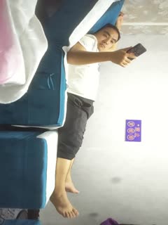 生意络绎不绝~[按摩店老板娘]忙的时候亲自上阵~服务男客！~~~✨✨✨--偷拍佳作，情色私密空间-155_[new]