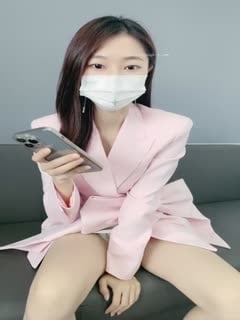 重磅！重庆某集团公司白领~[小兔丫丫]极度反差~刺激！~~✨✨✨--聊前男友打野战，在K做-692第02集