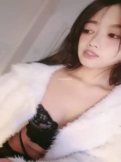 《宅男✅重磅福利✅分享》最新极品身材性感女神[奈儿药药]露脸私拍全裸骚舞挑逗丝袜高跟掰B洗澡全程高能撸点满满1第01集