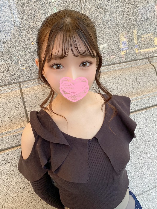 FC2-3279986 [容姿端麗#顔晒し]航空会社で働くおっとり系な色白スレンダーで容姿端麗な女の子の-cd3