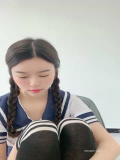 [露儿姐妹花]说好的直播间不露礼物加持下还是脱光了✨✨✨--最美的仙女阳痿杀手粉嫩胸胸跳骚舞露儿姐妹花_[new]第01集