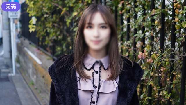 FC2-3270264 [無修正]玄関あけたら2分でフェラ♡美乳美マンのスレンダー保育士さんに即尺ドッキリ！