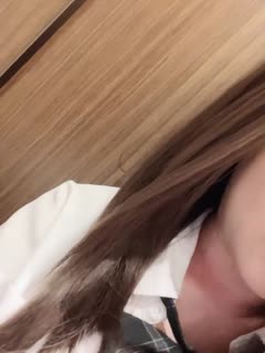 [京鱼儿]19岁童颜巨乳少女~学生服~公园凉亭刺激玩跳蛋!✨✨✨白皙大奶，多毛嫩穴，道具自慰，喷水_212119第02集