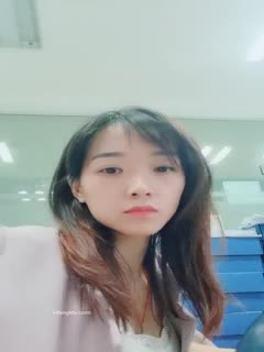 清纯小野喵]在外资公司上班美丽小姐姐~上班偷偷直播!~！！✨✨✨--无声音时是主播关的，怕泄露公司机密_20220525_144102第03集