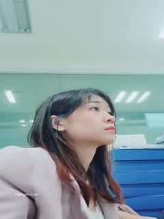 清纯小野喵]在外资公司上班美丽小姐姐~上班偷偷直播!~！！✨✨✨--无声音时是主播关的，怕泄露公司机密_20220525_144102第02集