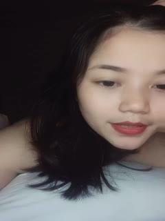 [景黎老师]，西安28岁新婚小少妇，家中深夜发骚，这对大白兔满分，小骚操很少用还挺粉第02集