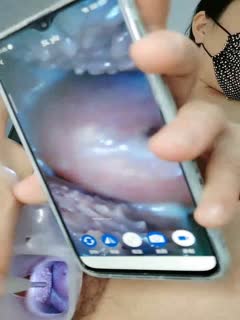 重口味主播！[南国公主]看宫颈~插尿道~操抽烟~爆菊花~~✨✨✨--这个八倍镜挺专业的，一盘子道具_20220822_005544第01集