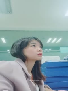 清纯小野喵]在外资公司上班美丽小姐姐~上班偷偷直播!~！！✨✨✨--无声音时是主播关的，怕泄露公司机密_20220525_144102第07集