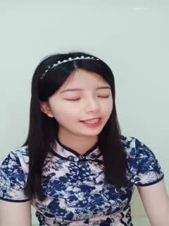 超重磅绝版资源！校花女神[一梦]早期下海珍贵录像~！✨✨✨--这颜值这身材这尺度，反差感极其强烈！_20220518_231400第01集