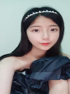 超重磅绝版资源！校花女神[一梦]早期下海珍贵录像~！✨✨✨--这颜值这身材这尺度，反差感极其强烈！_20220518_231400第05集