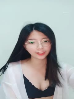 超重磅绝版资源！校花女神[一梦]早期下海珍贵录像~！✨✨✨--这颜值这身材这尺度，反差感极其强烈！_20220519_231400第03集