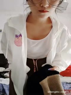 [乡村扶贫]神逼~绝对村花~气质绝佳小少妇~直播赚外快~野外刺激~全裸特X~玉米地里等哥哥们来哟~