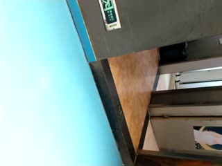 精选[露脸]电影院TP清纯貌美学生妹 核桃型嫩穴貌似没开苞尿如散花