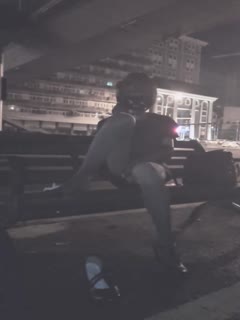 国产CD系列伪娘曦曦日常户外露出 在路边的长椅高潮射出