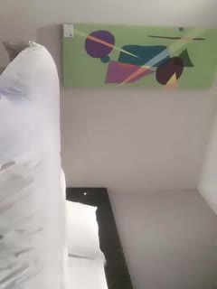 [全国探花]老哥约了个白衣妹子TP啪啪，半退下牛仔裤抠逼上位骑乘，很是诱惑喜欢不要错过