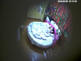 [360稀有资源]私花房-性感丰满的老婆洗完澡一上来就操 操完各自玩手机