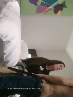 [全国探花]再约昨晚颜值不错粉衣妹子，让妹子口口裤子不脱后入大力猛操，很是诱惑喜欢不要错过