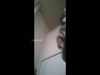 [远古经典]某大学校园厕拍，4镜头固定拍摄 高颜值高身材第四季8V 52P20163.1_[new]