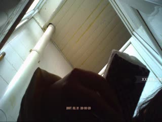 [远古经典]某大学校园厕拍，4镜头固定拍摄 高颜值高身材第三季10V2014.3.7AM_[new]