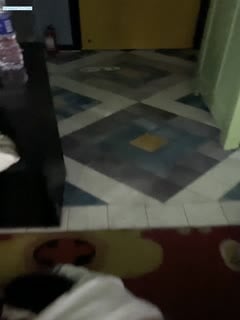 [极品稀缺❤️极限露出]露出界女神『琳琳』最新内部私拍专享电梯口啪啪招电梯开门的路人揩油摸B高清720P版第02集