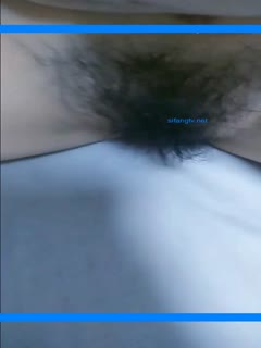 [陌哥勾搭良家妇女]小哥语言功能很厉害 微信聊天勾搭，同小区少妇深夜带着卫生巾赴约，直接无套内射到粉嫩鲍鱼