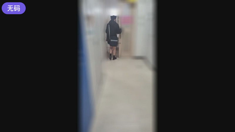 FC2-3186764 [2005年生]小動物系女子⑤アダルトコーナーで露出後、ホテルで中出し