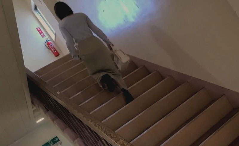 FC2-3181075 [個人]ドMの小柄妻の穴をかき回すと、もはや苦痛ではなく至福にかわっていく。