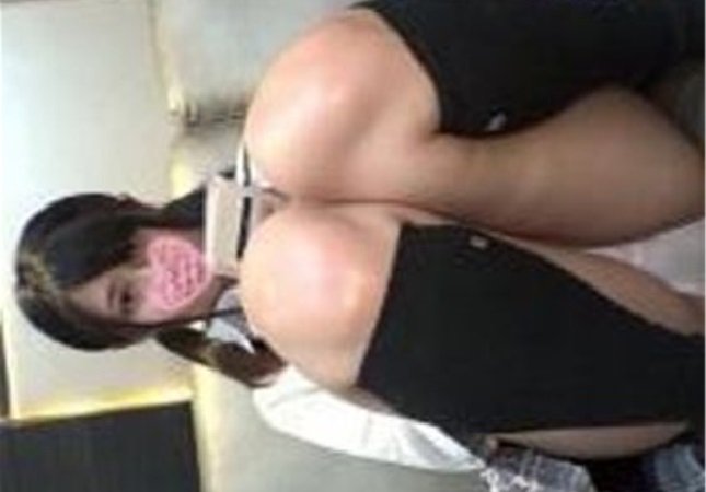 あどけない顔立ちの美